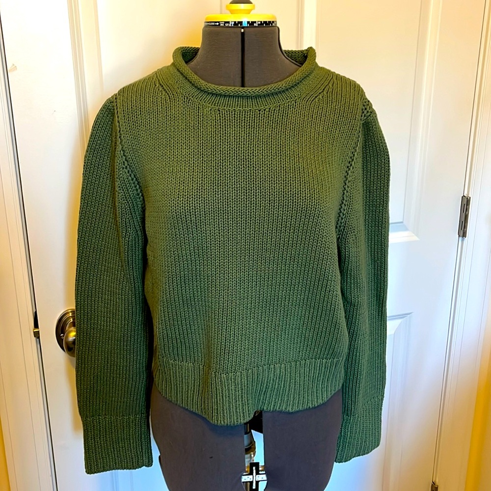 J.Crew cotton roll neck sweater - size small, green. ￼